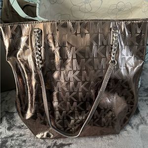 Michael Kors tote
